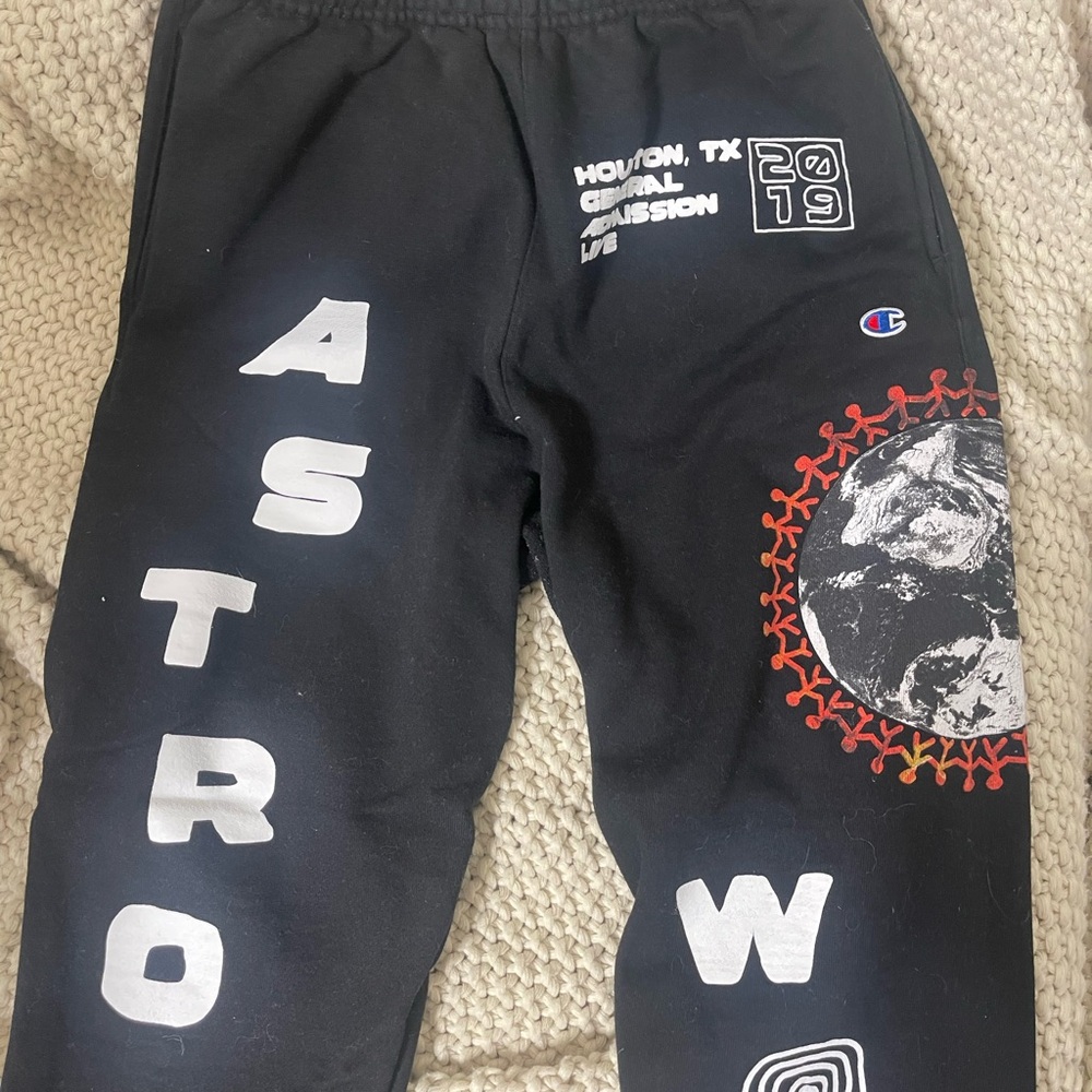 Champion Travis Scott Astro World 2019 Black Graphic Joggers